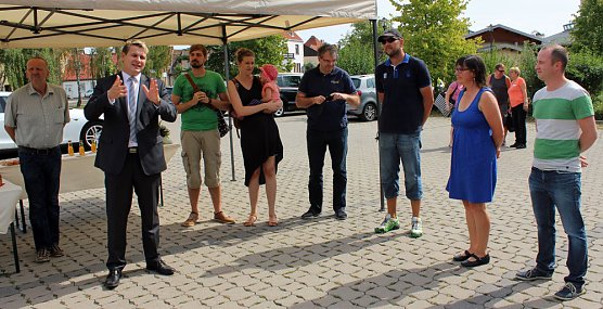 E-Tankstelle f&uuml;r Autos und Fahrr&auml;der (Foto: Karl-Heinz Herrmann)