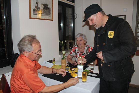 Einblick in die letzte Veranstaltung (Foto: Karin Thom) Einblick in die letzte Veranstaltung (Foto: Karin Thom)