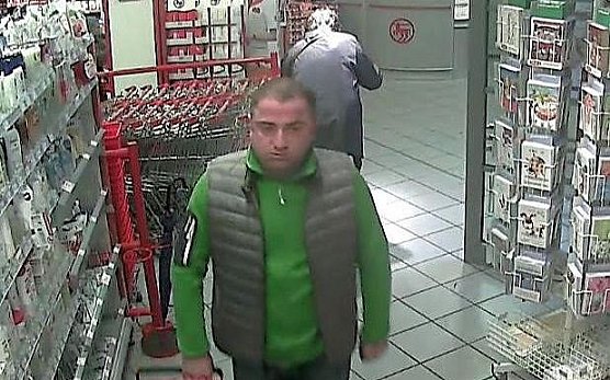 Wer kennt diesen Mann? (Foto: Polizei)