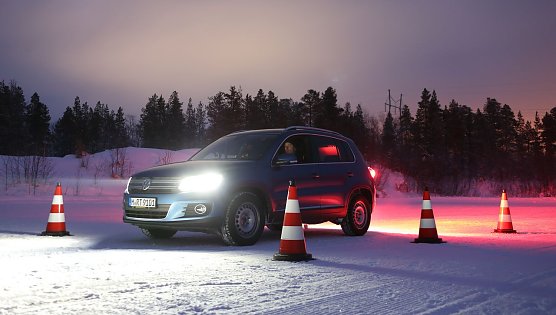 ADAC Winterreifentest (Foto: ADAC/Wolfgang Grube)