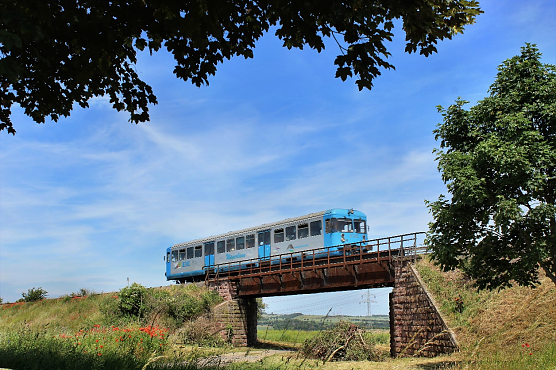 Info-Triebwagen durchs Wippertal (Foto: Mansfelder Bergwerksbahn)