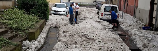 Schweres Unwetter &uuml;ber Sondershausen (Foto: Karl-Heinz Herrmann)