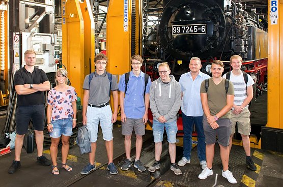 Neue Auszubildende bei der HSB (Foto: Bahnsen/HSB)