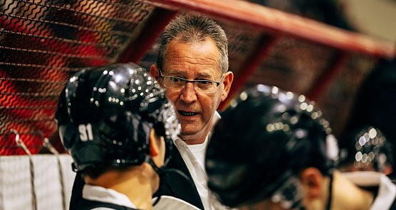 L&ouml;rsch hat verl&auml;ngert (Foto: Harzer Falken)