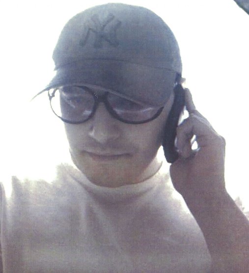 Wer kennt diesen Mann (Foto: Polizei MSH)