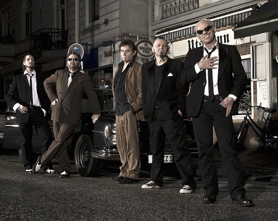 Extrabreit (Foto: Agentur) Extrabreit (Foto: Agentur)