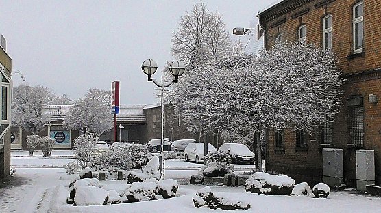 Kelbra im Schnee (Foto: U.Reinboth) Kelbra im Schnee (Foto: U.Reinboth)