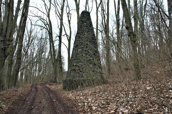 Pyramide  (Foto: U. Reinboth )