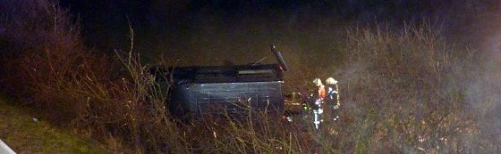 Bild: Acht Verletzte bei Unfall mit Kleinbus