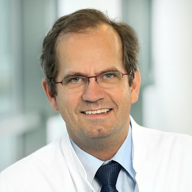Bild: Chefarzt Dr. Stefan Kothe