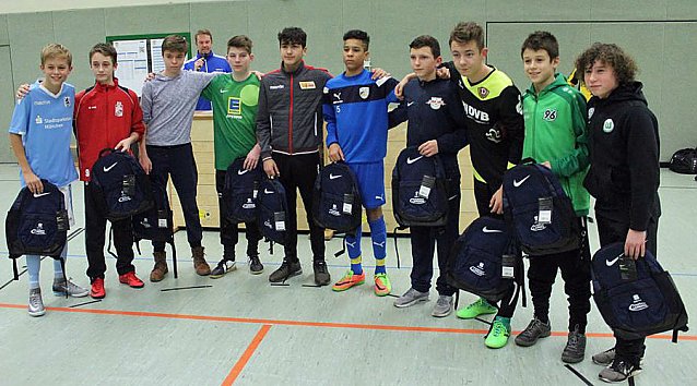 Bild: 5. Allianz Cup im Fu&szlig;ball nach M&uuml;nchen