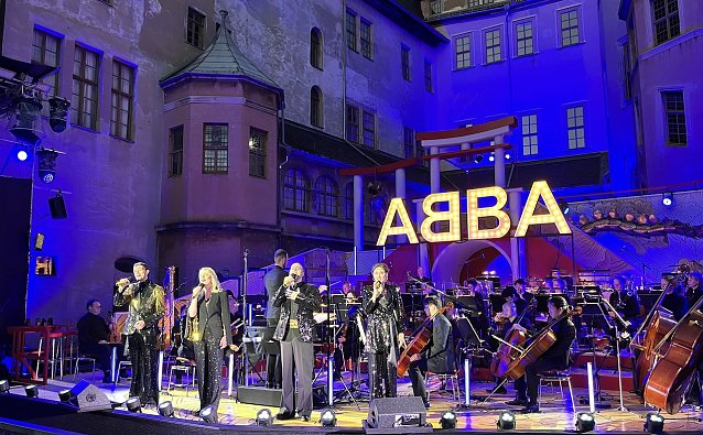 Bild: ABBA-Show zu den Th&uuml;ringer Schlossfestspielen