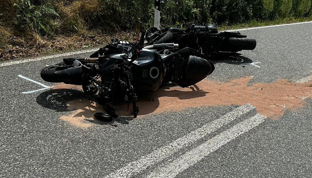 Bild: Schwerer Unfall auf der B85