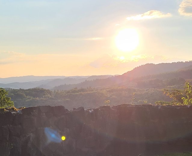Bild: Am l&auml;ngsten Tag des Jahres auf der Burgruine Hohenstein