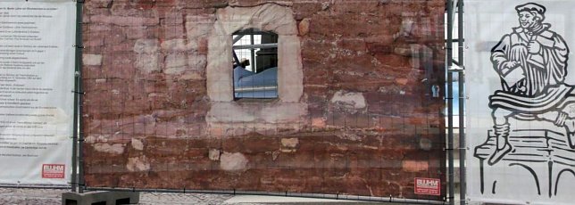 Bild: Wo ist denn "Luther"? Denkmal in Eisleben wird restauriert