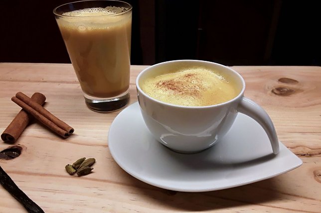 Bild: Goldene Milch