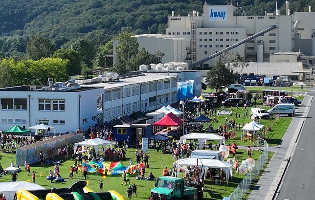 Bild: Kinderfest auf dem Werksgel&auml;nde in Rottleberode mit 1.200 Kindern
