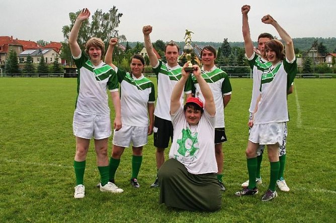 Der Ball rollte (Foto: Herbert Gruhne)