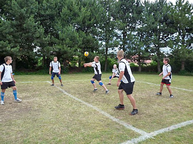 G&auml;ste r&auml;umten ab (Foto: Karl-Heinz Herrmann)