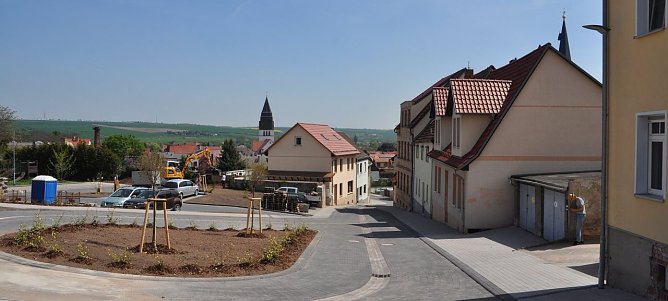 Die Eisleber Anstaltstra&szlig;e ist neu gestaltet und ein Hingucker geworden. (Foto: Maik Knothe)