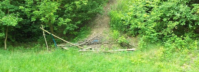 Zerst&ouml;rungen, wo man auch hinsieht. (Foto: Christin Saalbach)
