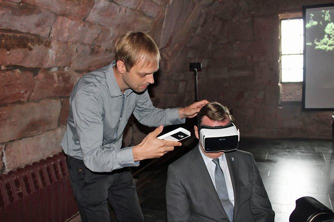 Festwoche für 120 Jahre Kyffhäuserdenkmal endete (Foto: Karl-Heinz Herrmann) Festwoche für 120 Jahre Kyffhäuserdenkmal endete (Foto: Karl-Heinz Herrmann)