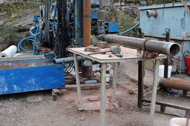 Bohrungen auf dem Kyffh&auml;user (Foto: Karl-Heinz Herrmann)