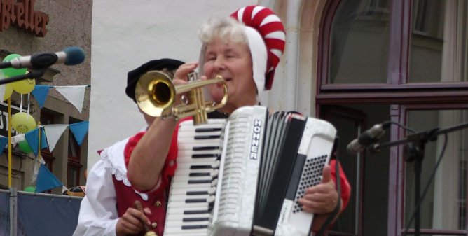 Marktfrau Regine (Foto: B. Wischalla)