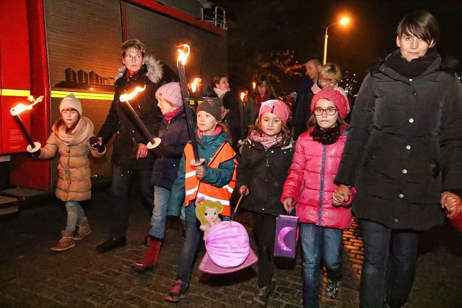 Umzug im Vorjahr (Foto: Stadtverwaltung)