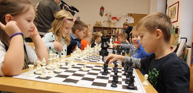Das Köpfchen anstrengen (Foto: Stadtverwaltung Hettstedt) Das Köpfchen anstrengen (Foto: Stadtverwaltung Hettstedt)