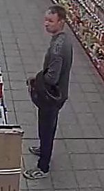 Bei der Tathandlung (Foto: Polizei)