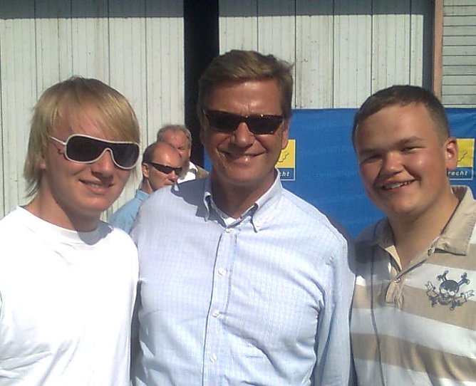 FDP-Nachwuchs mit Westerwelle (Foto: FDP)