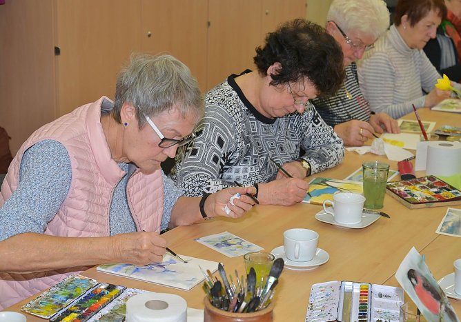 Malkurs im Biosphärenreservat (Foto: Heinz Noack) Malkurs im Biosphärenreservat (Foto: Heinz Noack)