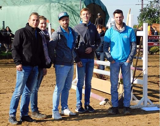 Gelungene Premiere beim Reitturnier in Heygendorf (Foto: Privat) Gelungene Premiere beim Reitturnier in Heygendorf (Foto: Privat)