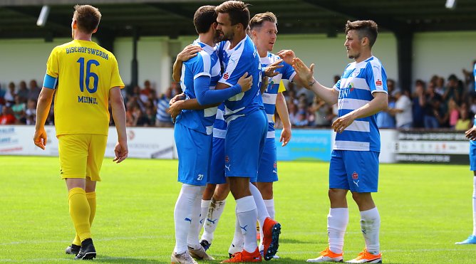 wacker 90 (Foto: Bernd Peter) wacker 90 (Foto: Bernd Peter)