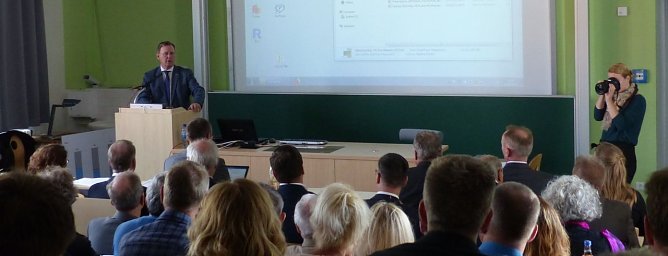 Bodo Ramelow pl&auml;diert f&uuml;r Forschungszentrum in Nordhausen (Foto: nnz)