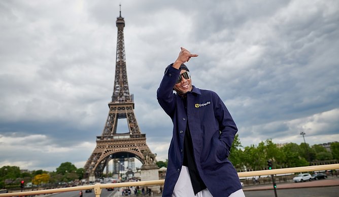 Fu&szlig;ball-Tourist Ronaldinho (Foto: Expedia)