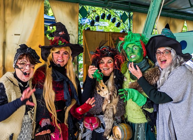 Walpurgis am Josephskreuz  (Foto: Tourist-Information  Gemeinde S&uuml;dharz)