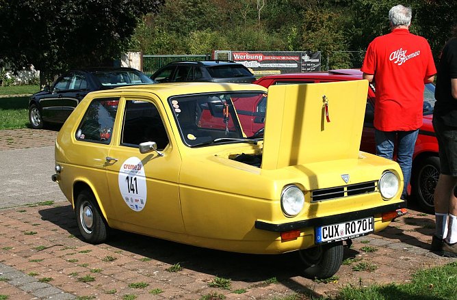 Manch kurioses Gef&auml;hrt machte am Stausee Halt (Foto: Ulrich Reinboth)