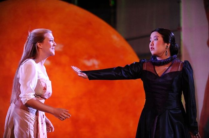 Hinter den Kulissen (Foto: R. Obst)