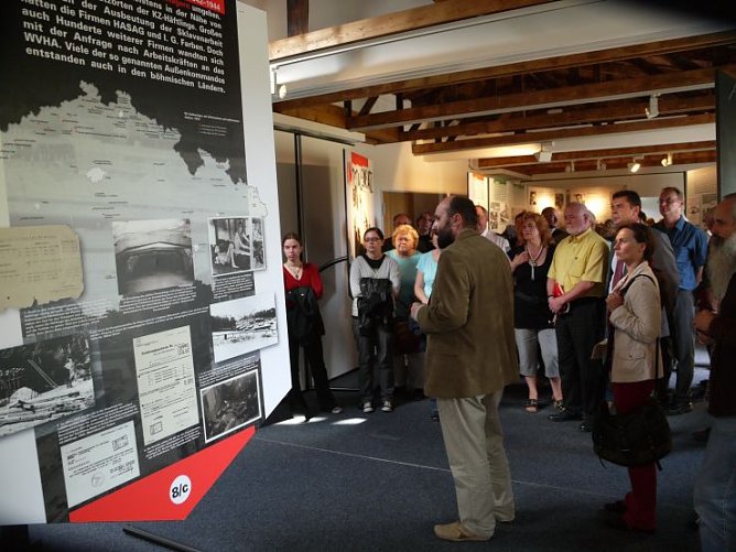 Ausstellungseröffnung "Im Totaleinsatz" (Foto: Angelo Glashagel) Ausstellungseröffnung "Im Totaleinsatz" (Foto: Angelo Glashagel)