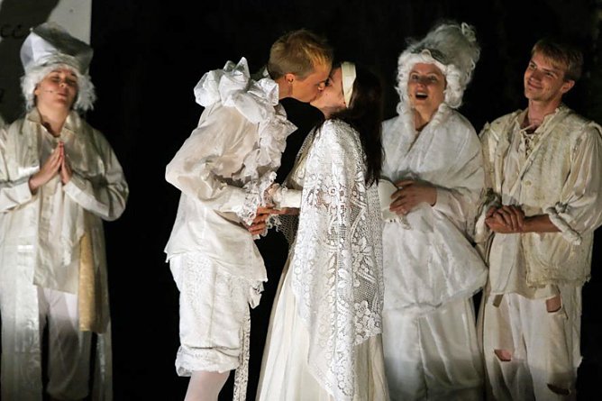 LEONCE & LENA (Foto: Kunsthof Friedrichsrode)