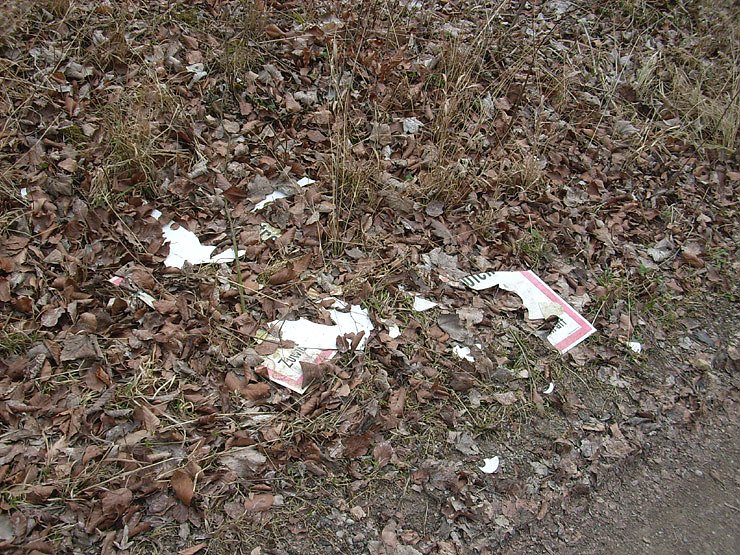 Verrottetes Warnschild