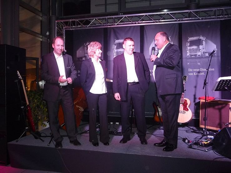 Von links: Thorsten Meyer, Marion Pomsel, Ingo Langner, Helmut Peter