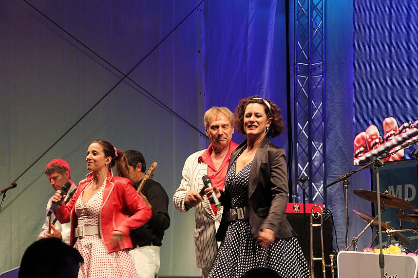 Am Zierbrunnen getanzt