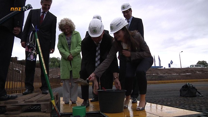 Grundsteinlegung f&uuml;r neues Autohaus
