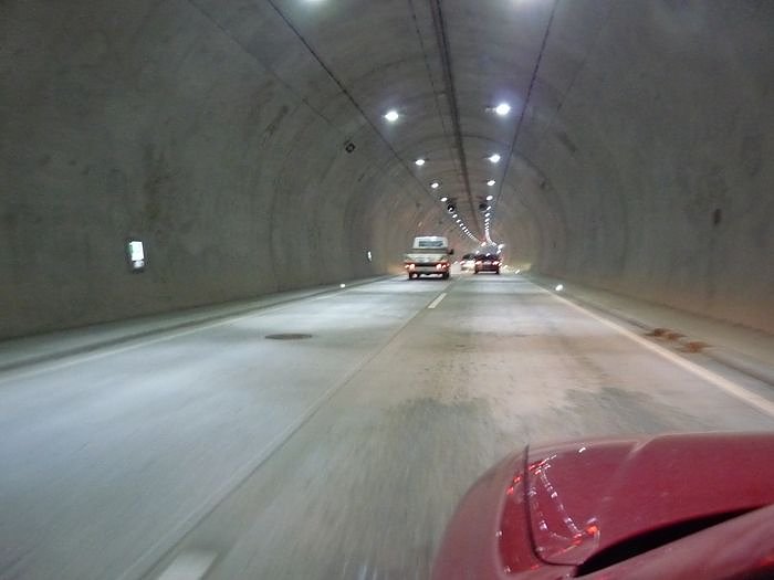 Er&ouml;ffnung Schm&uuml;cketunnel