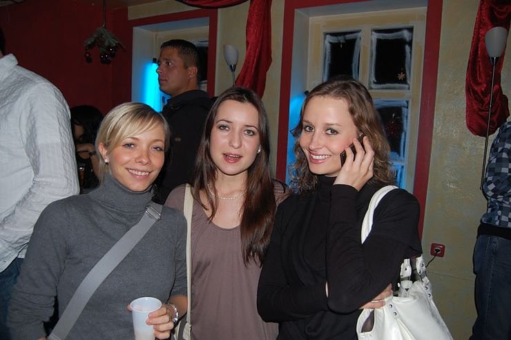 Weihnachtsparty im Amelie. NNZ-City Scout on Tour