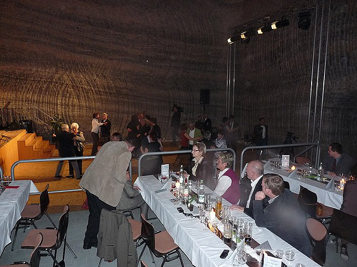 1. Sondersh&auml;user Salz-Kristallball