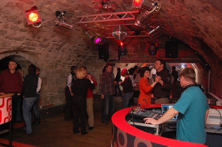 Party f&uuml;r Alle im Event Club Grease Nordhausen.NNZ-City Scout on Tour